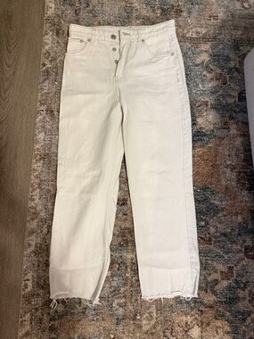 Zara White Straight-Leg Women's Jeans with Raw Hem